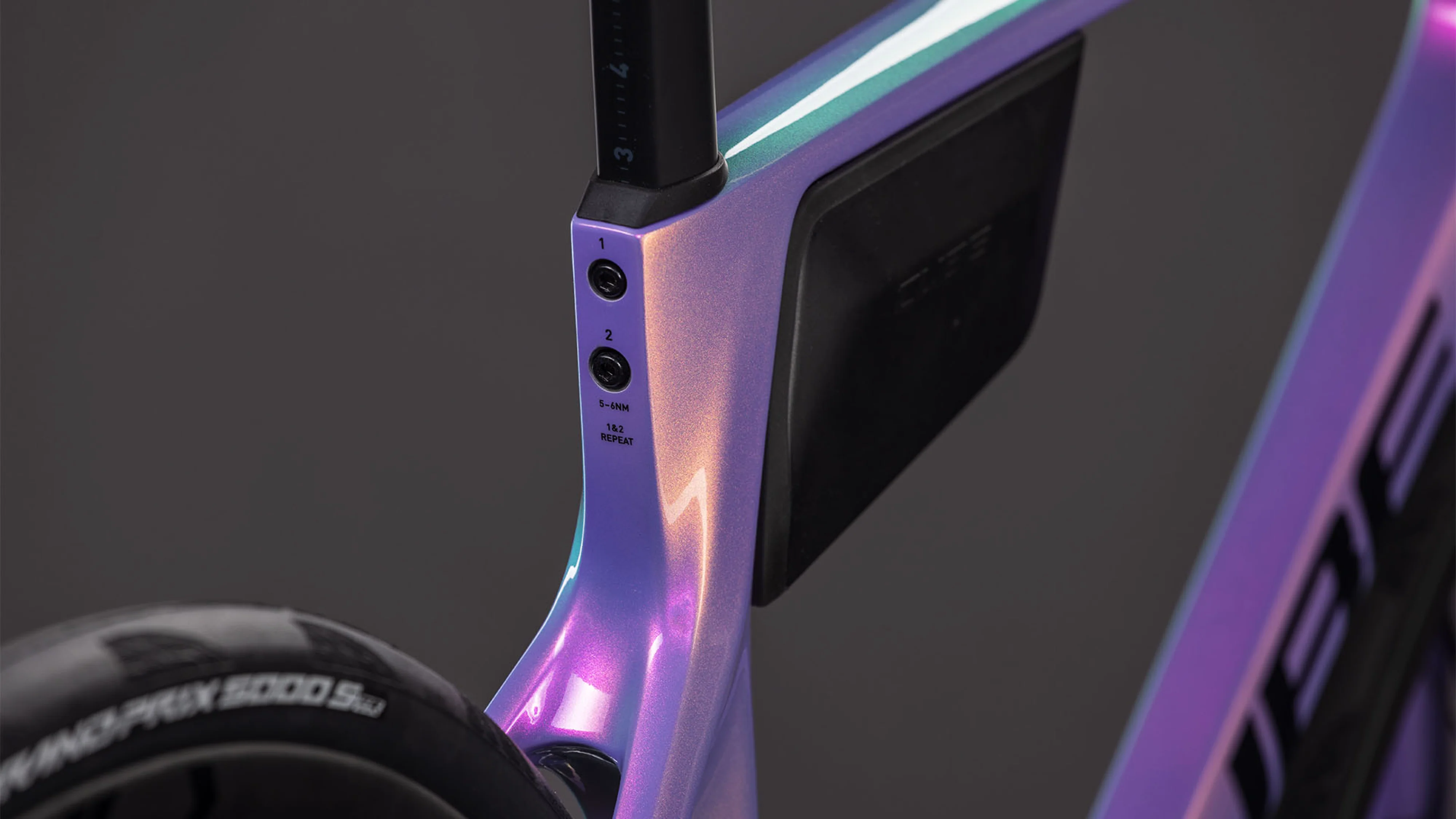 Cube Agree C:62 SLX  cosmicpurple´n´black (2026) - Image 3