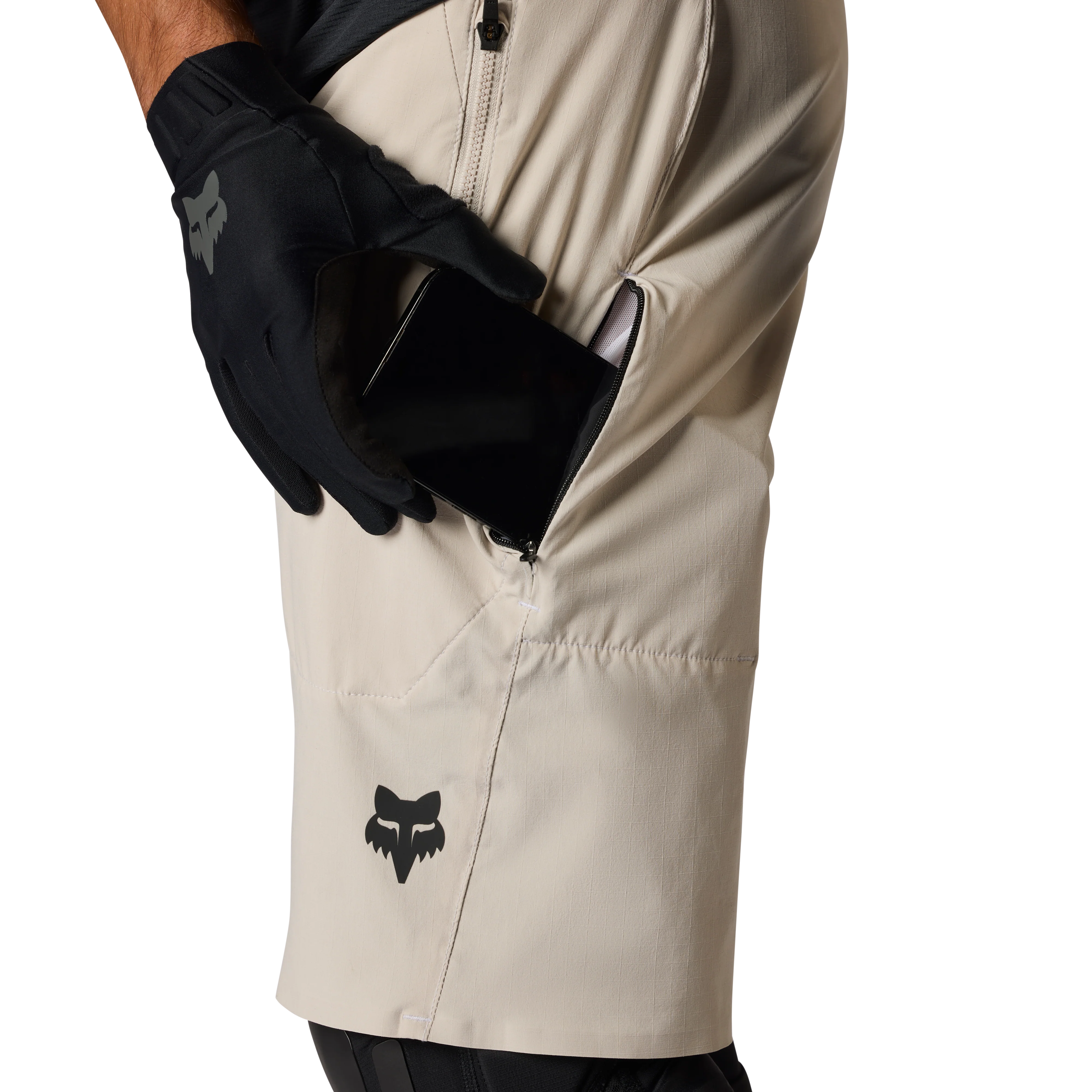 Fox Flexair Short Chalk - Image 4